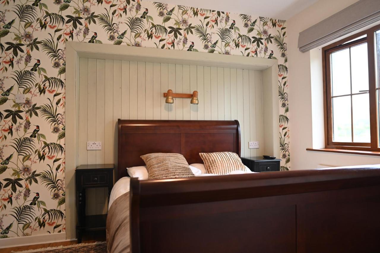 كاهيردانيال The Olde Forge B & B المظهر الخارجي الصورة